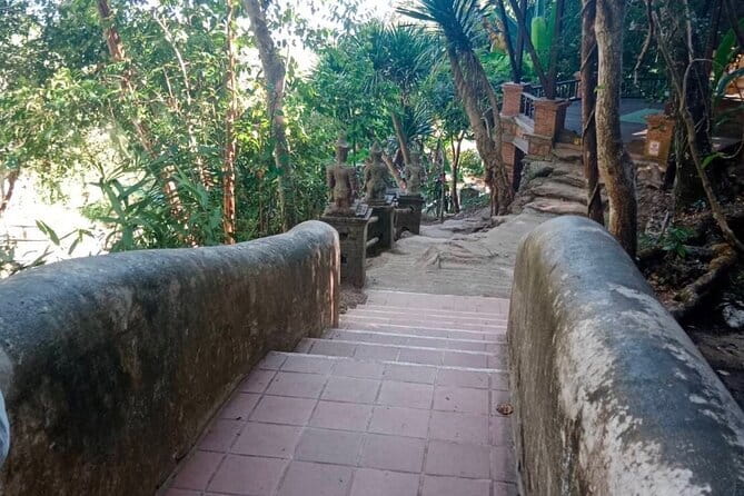 Wat Doi Suthep And Wat Pha Lat Evening Tour - Who Should Book This Evening Tour