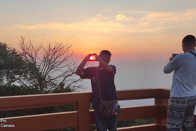Wat Phra That Doi Suthep spiritual Sunrise Tour with an Ex-monk - Key points to know before you book
