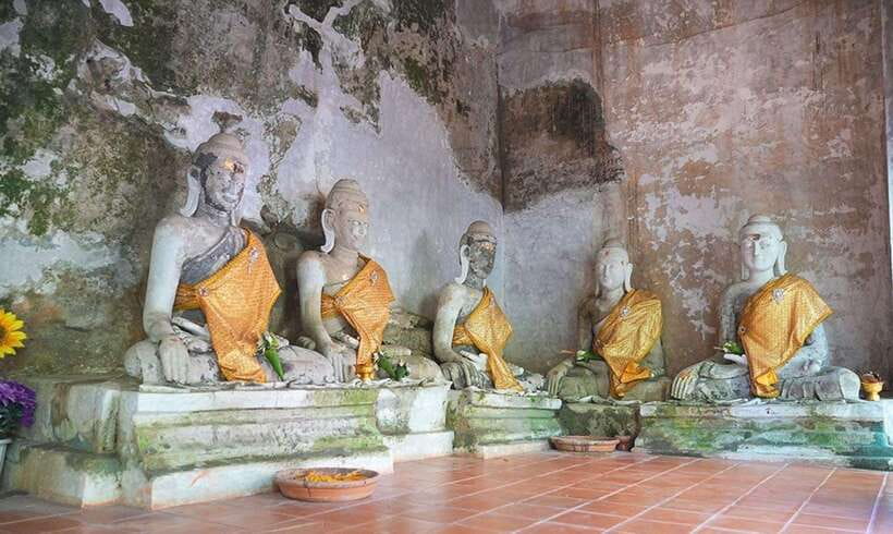 Wat Phra That Doi Suthep & Wat Pha lat Evening Tour & Guide - Key points to know before booking