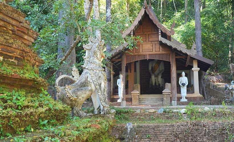 Wat Phra That Doi Suthep & Wat Pha lat Evening Tour & Guide - Final verdict: book it for contrast and convenience