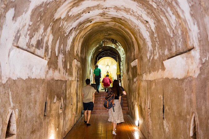 Wat Umong and Doi Suthep Temples Evening Tour - Doi Suthep and the 309-step test