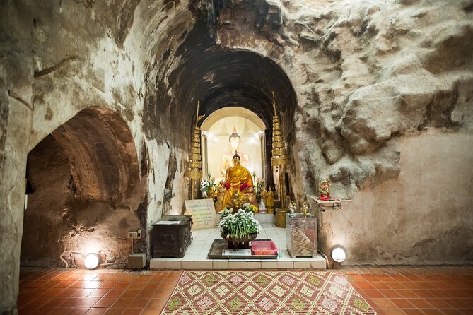 Wat Umong and Doi Suthep Temples Evening Tour - Booking, cancellation, and small practical details