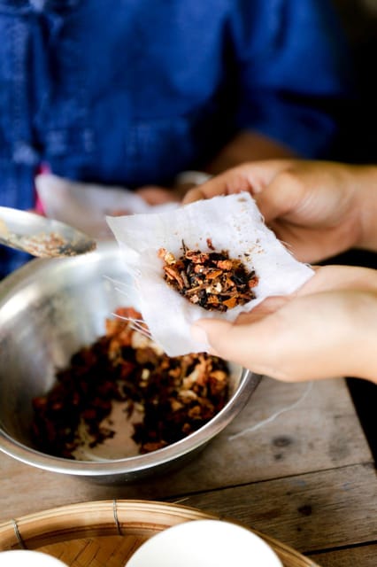 Workshop Making Herbal ball & herbal inhaler - What this Chiang Mai herbal workshop is really about
